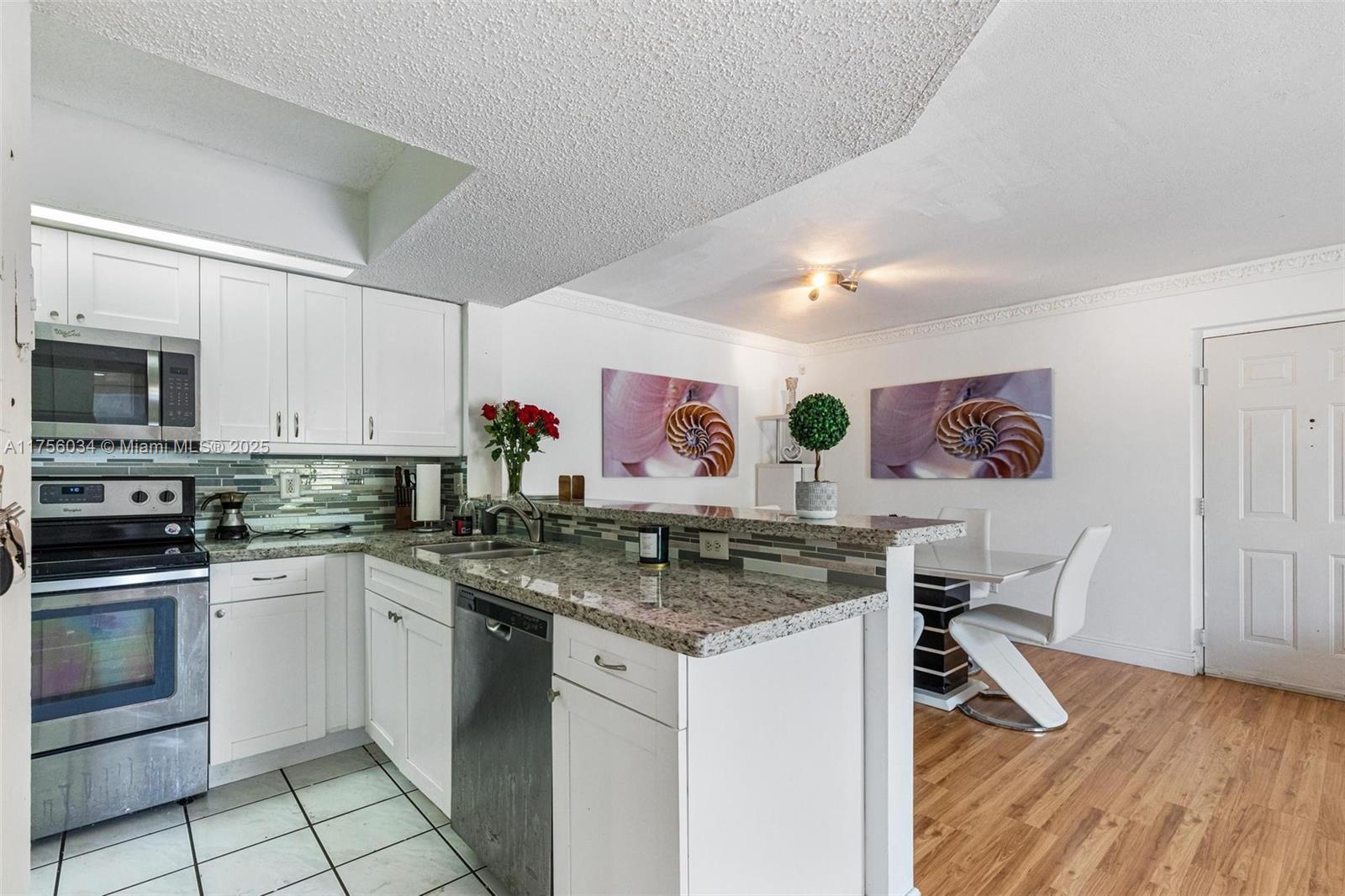 18830 Nw 57th Ave 201 Property Photo 6