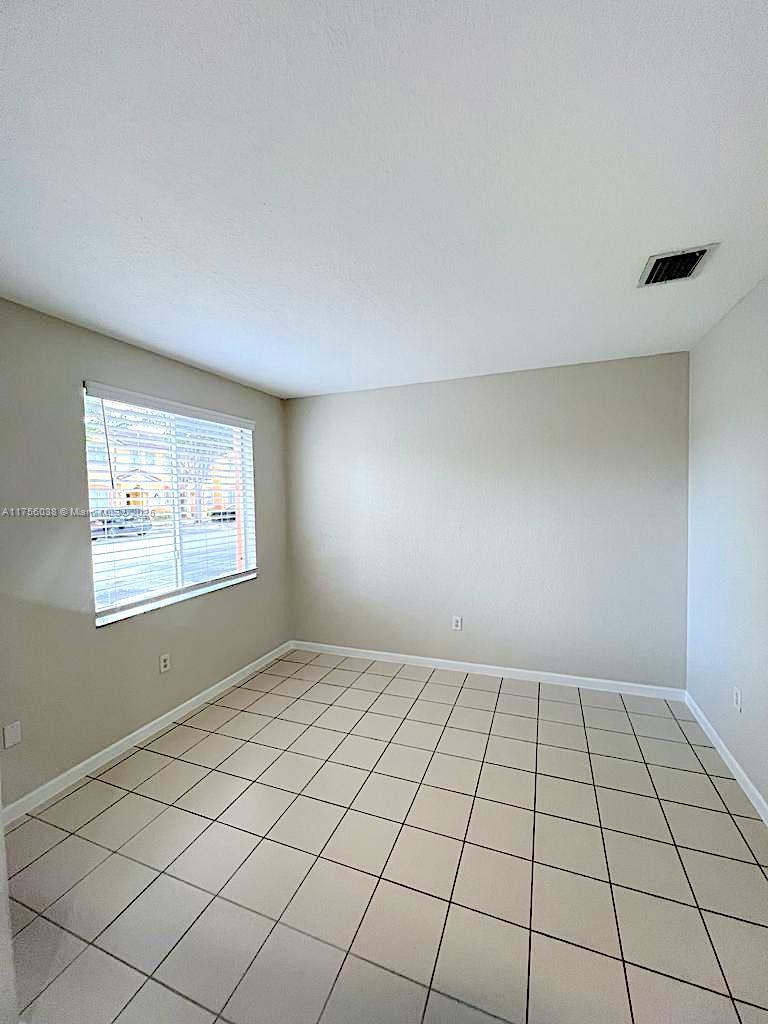 2436 Se 14th Ave 279 Property Photo 5