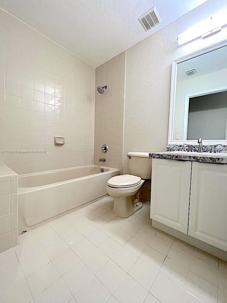 2436 Se 14th Ave 279 Property Photo 18