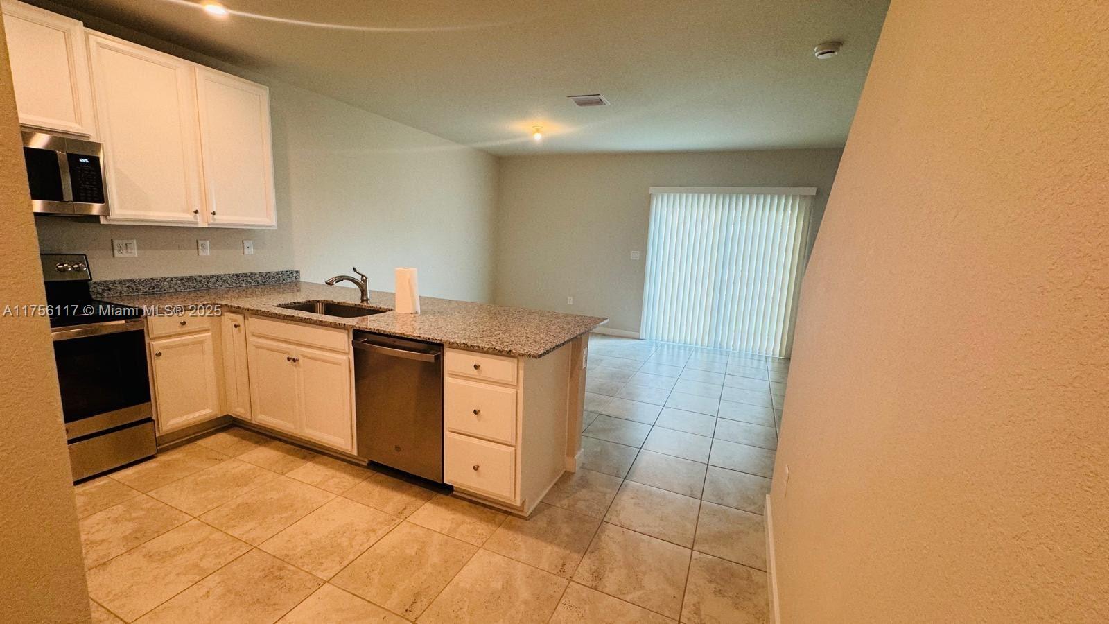 1068 Nw 5th Ter 1068 Property Photo 5