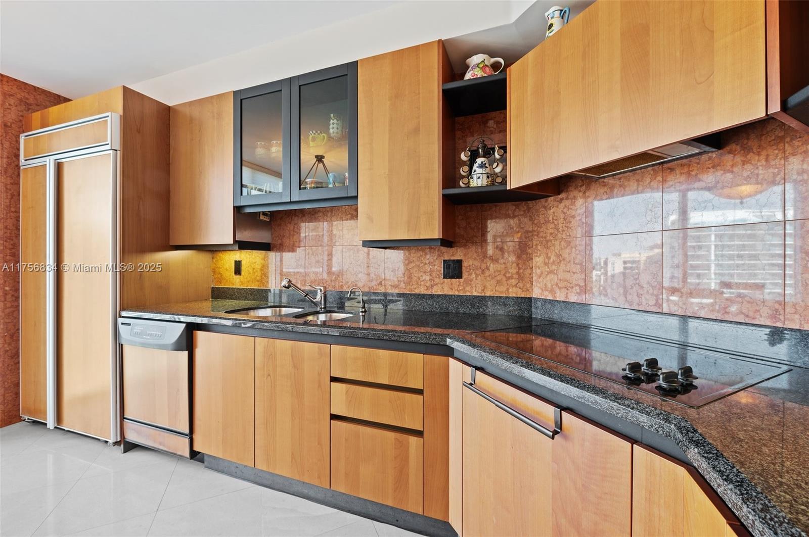 17555 Collins Ave 1607 Property Photo 14