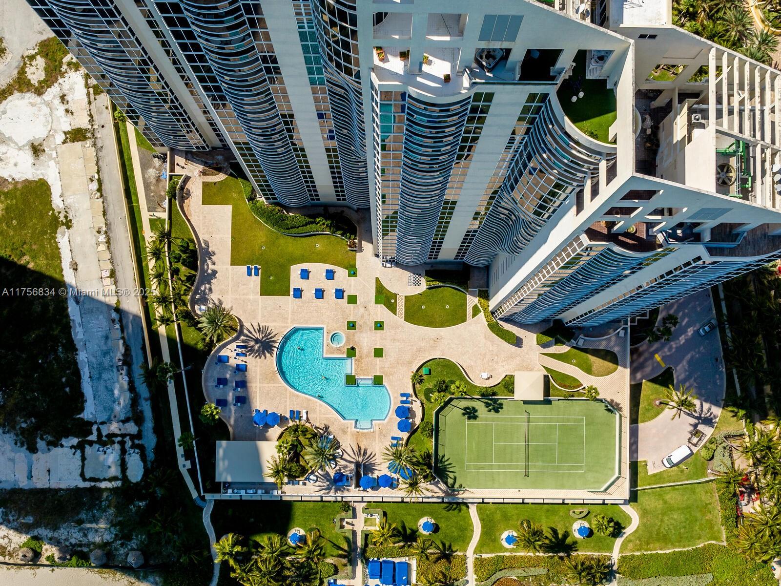 17555 Collins Ave 1607 Property Photo 42