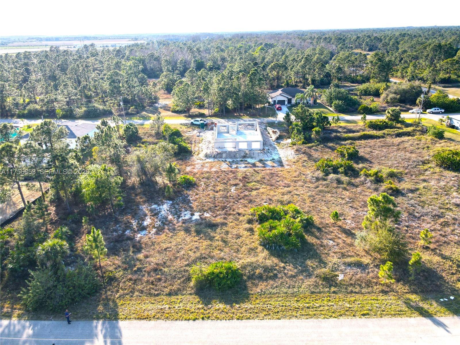 1038 BASSINGER Property Photo 1
