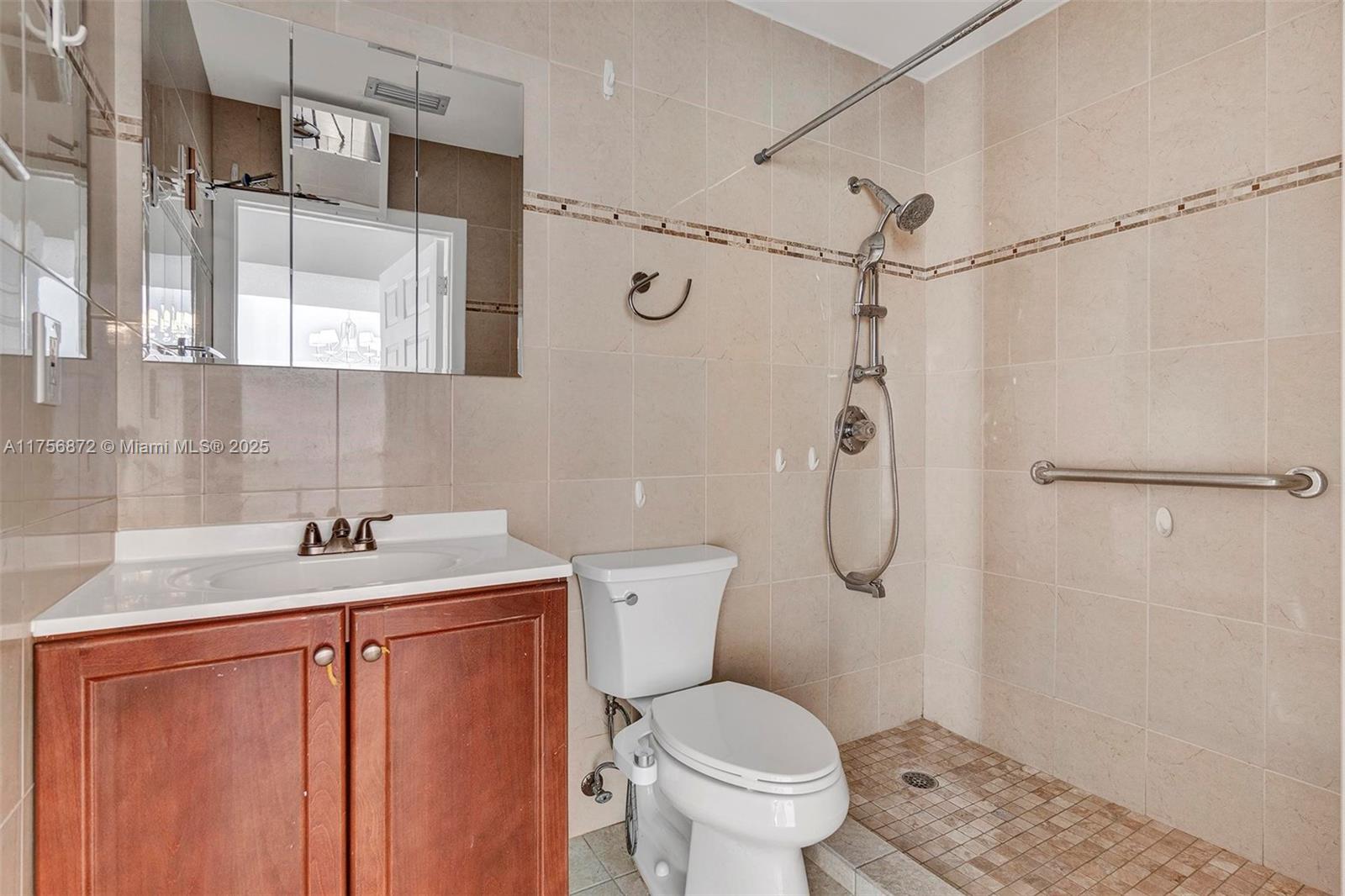 4263 S Pine Island Rd Property Photo 15