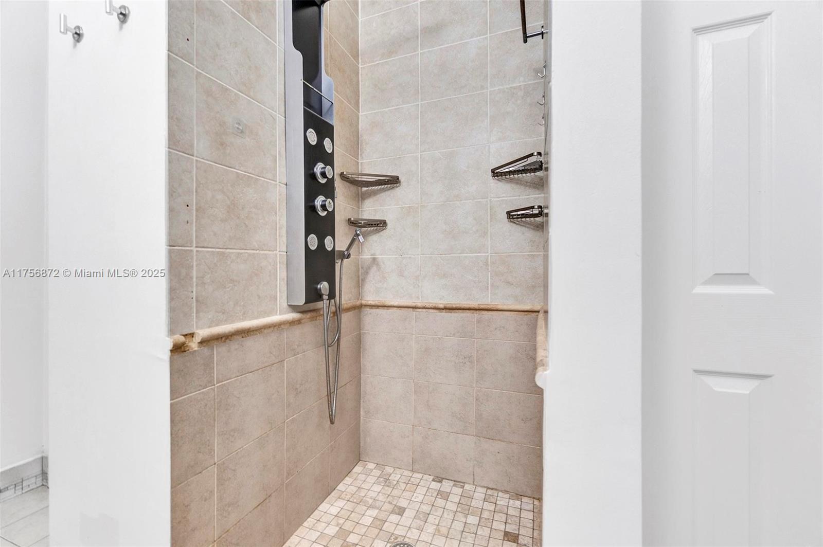 4263 S Pine Island Rd Property Photo 20