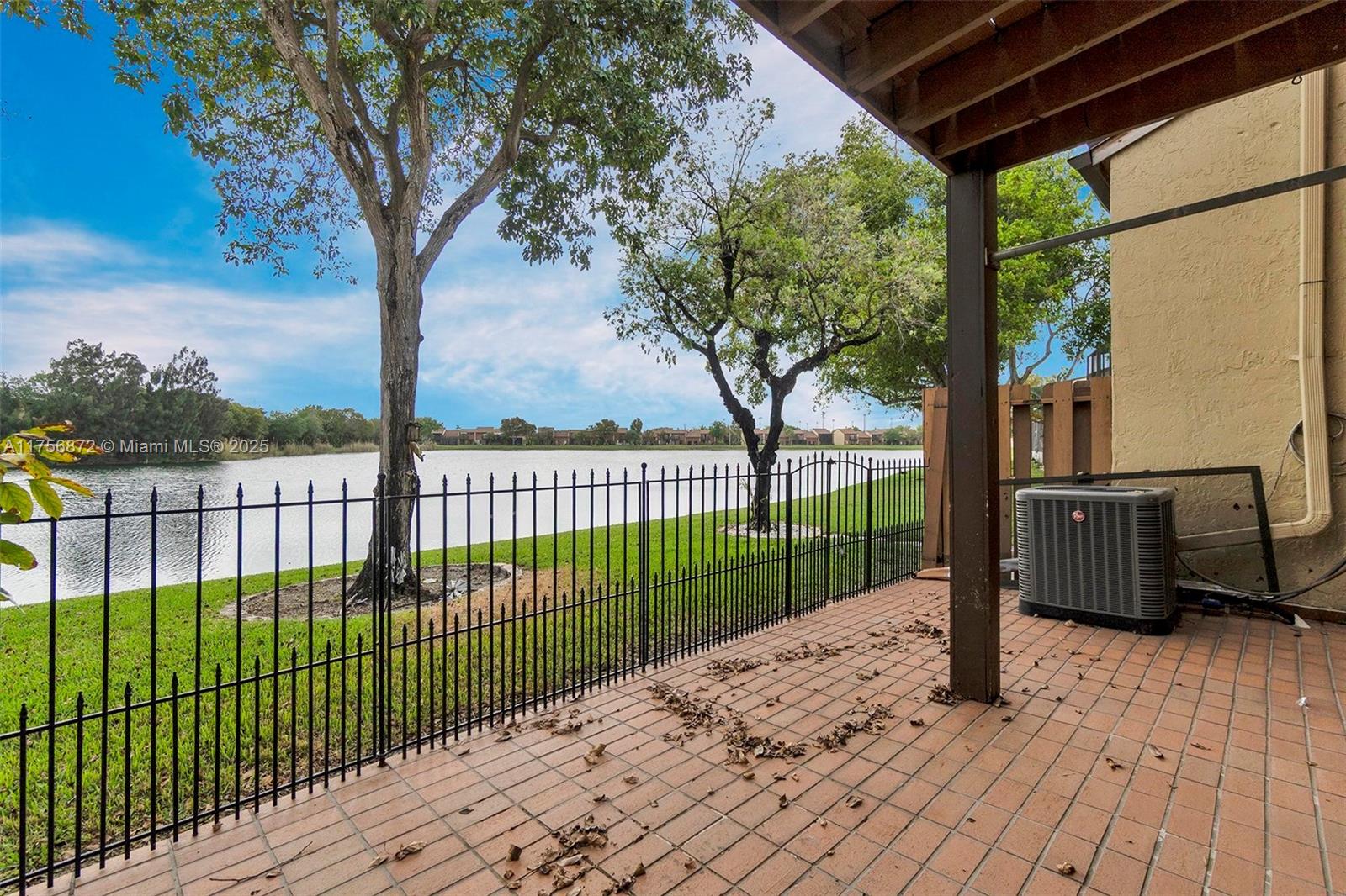 4263 S Pine Island Rd Property Photo 29