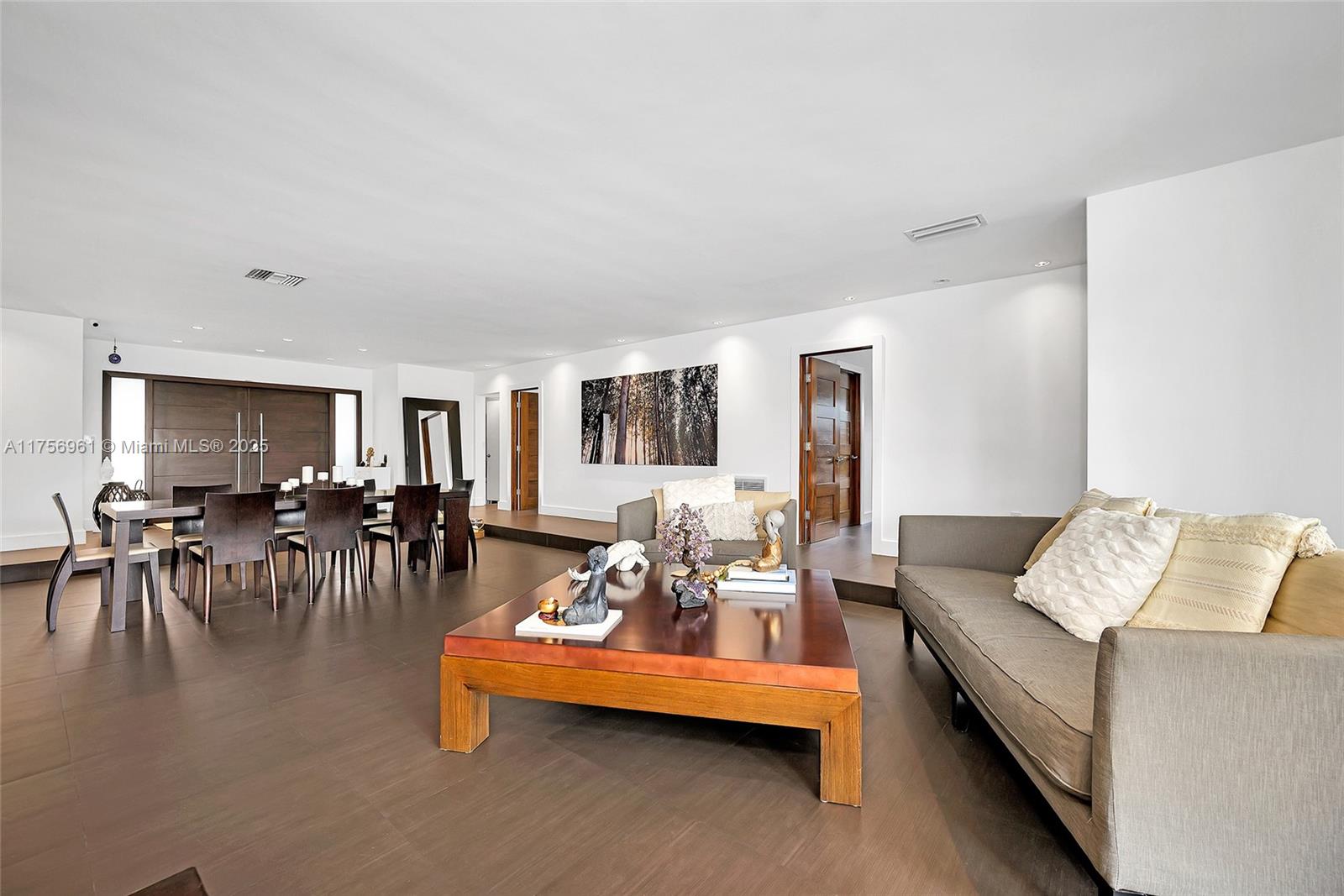 2120 Ne 204th St 0 Property Photo 12