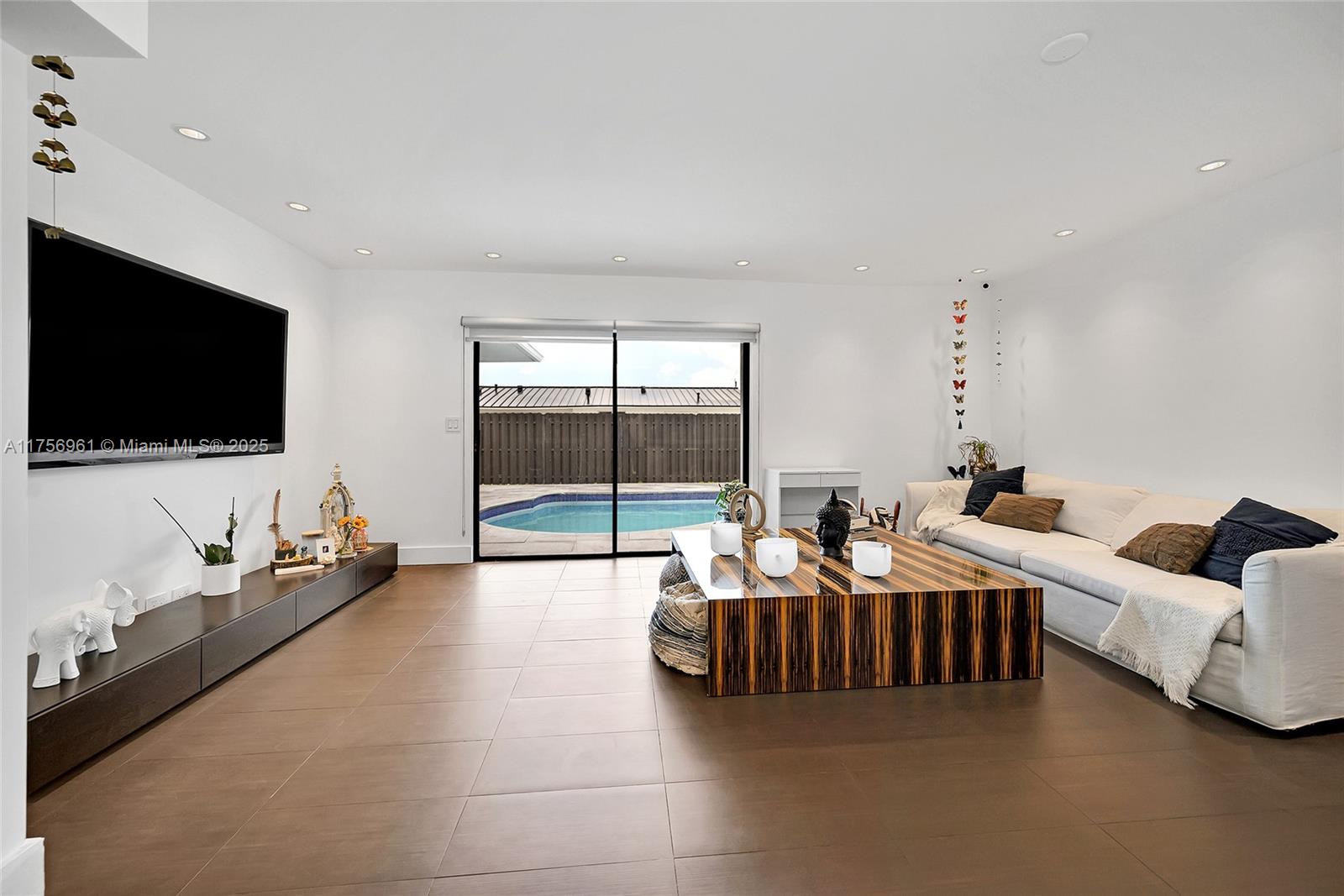 2120 Ne 204th St 0 Property Photo 22