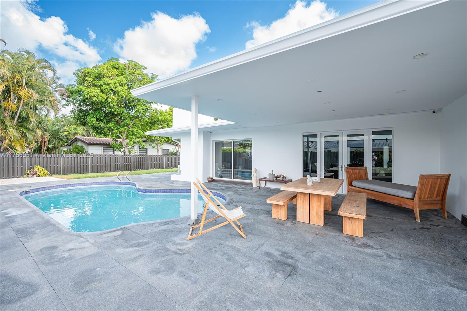 2120 Ne 204th St 0 Property Photo 39