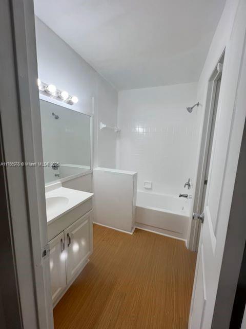 950 Constitution Dr 950a Property Photo 5