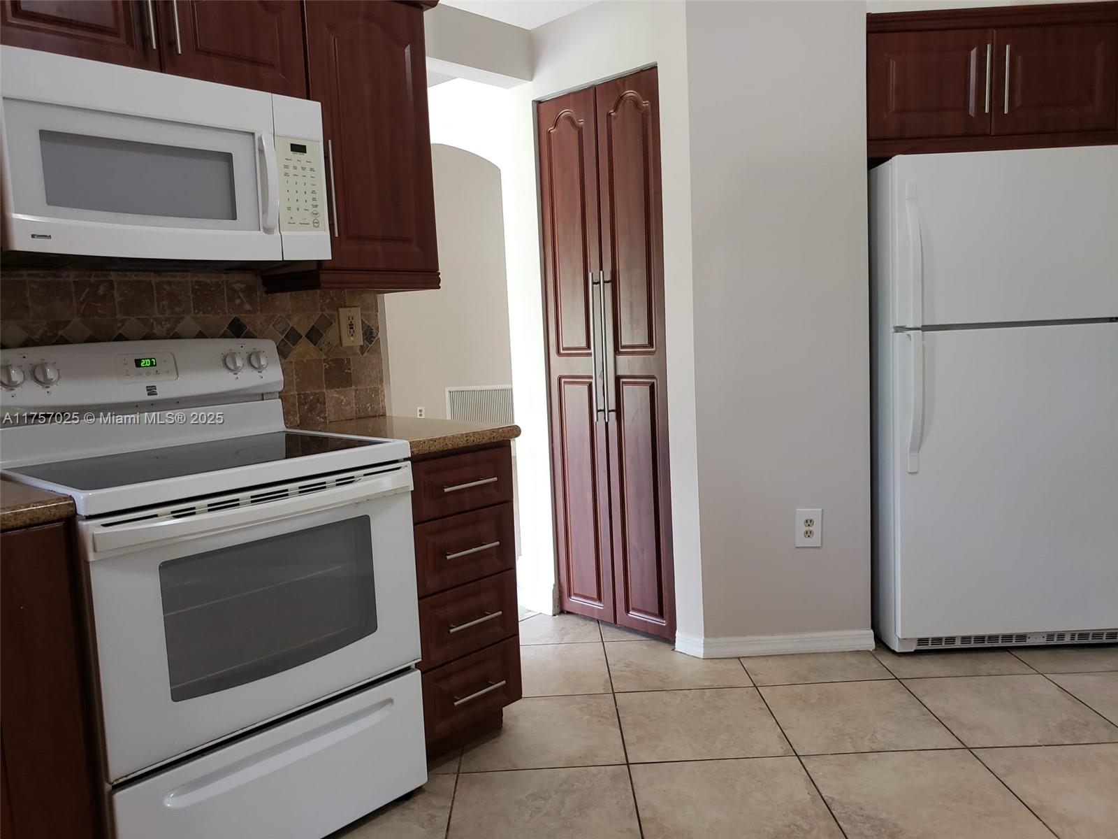 12080 Sw 248th Ter 12080 Property Photo 10