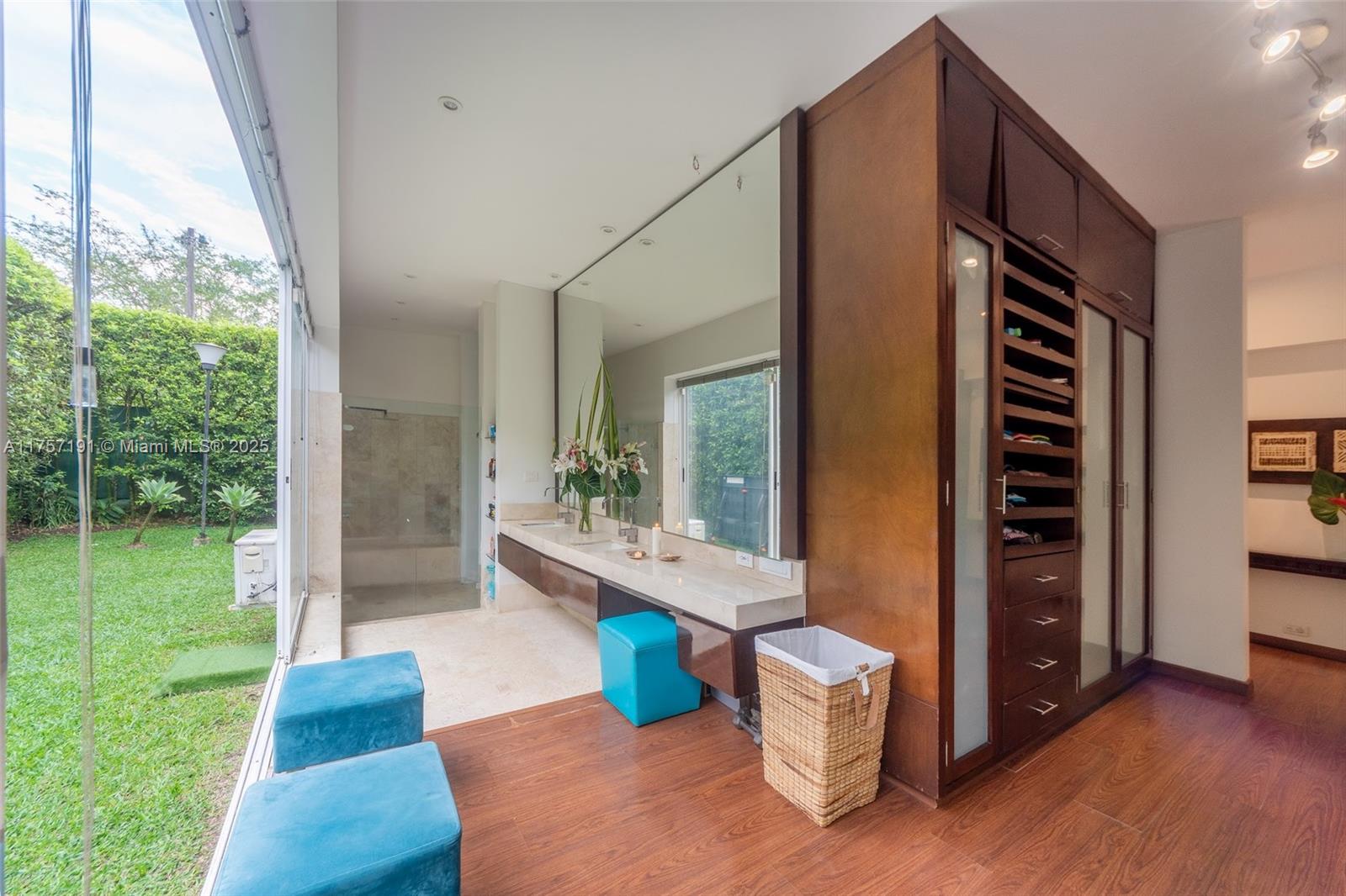 Carrera 142 N 18 A 80 Property Photo 17