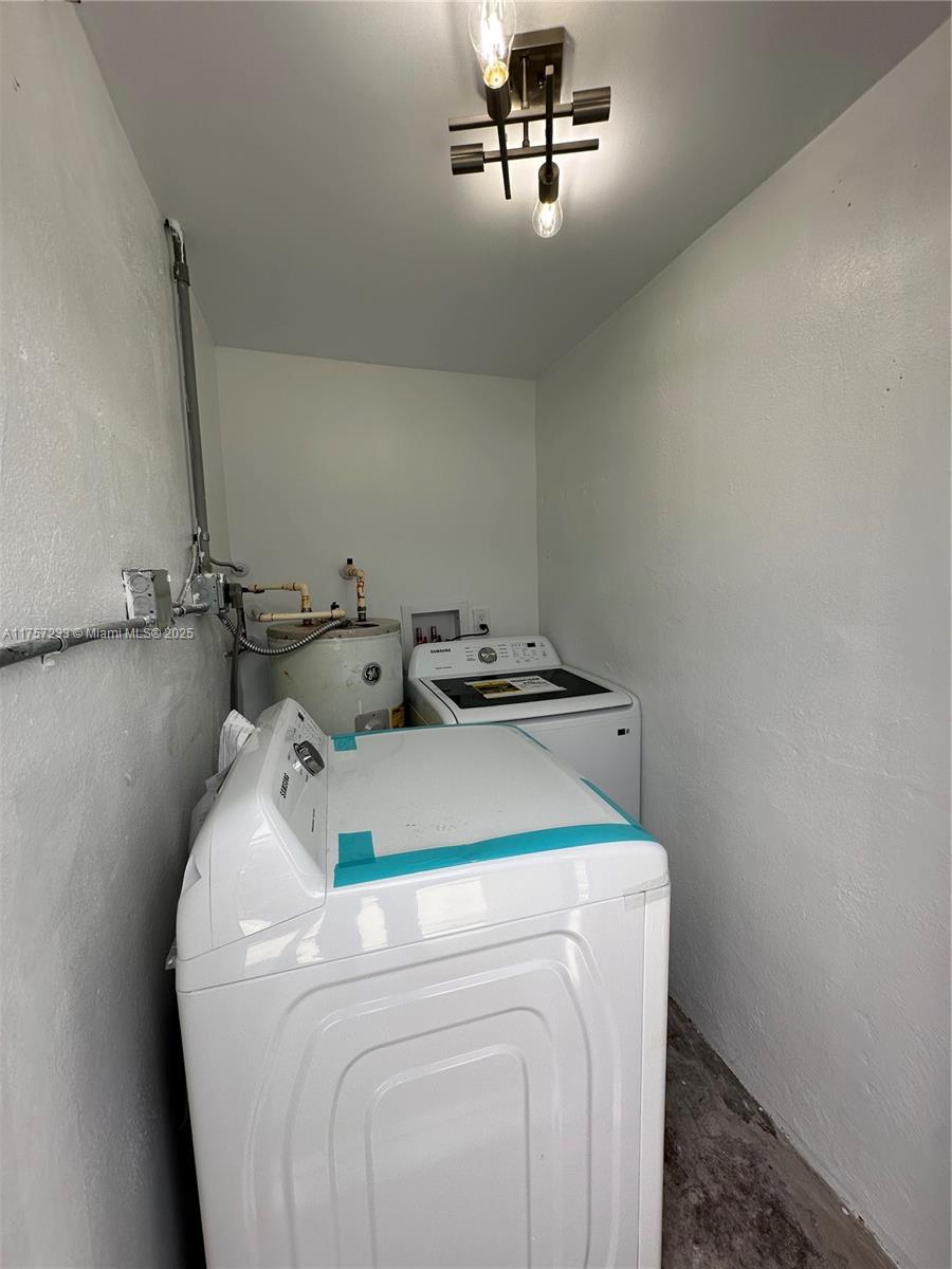 1300 Nw 7th Ter Property Photo 10