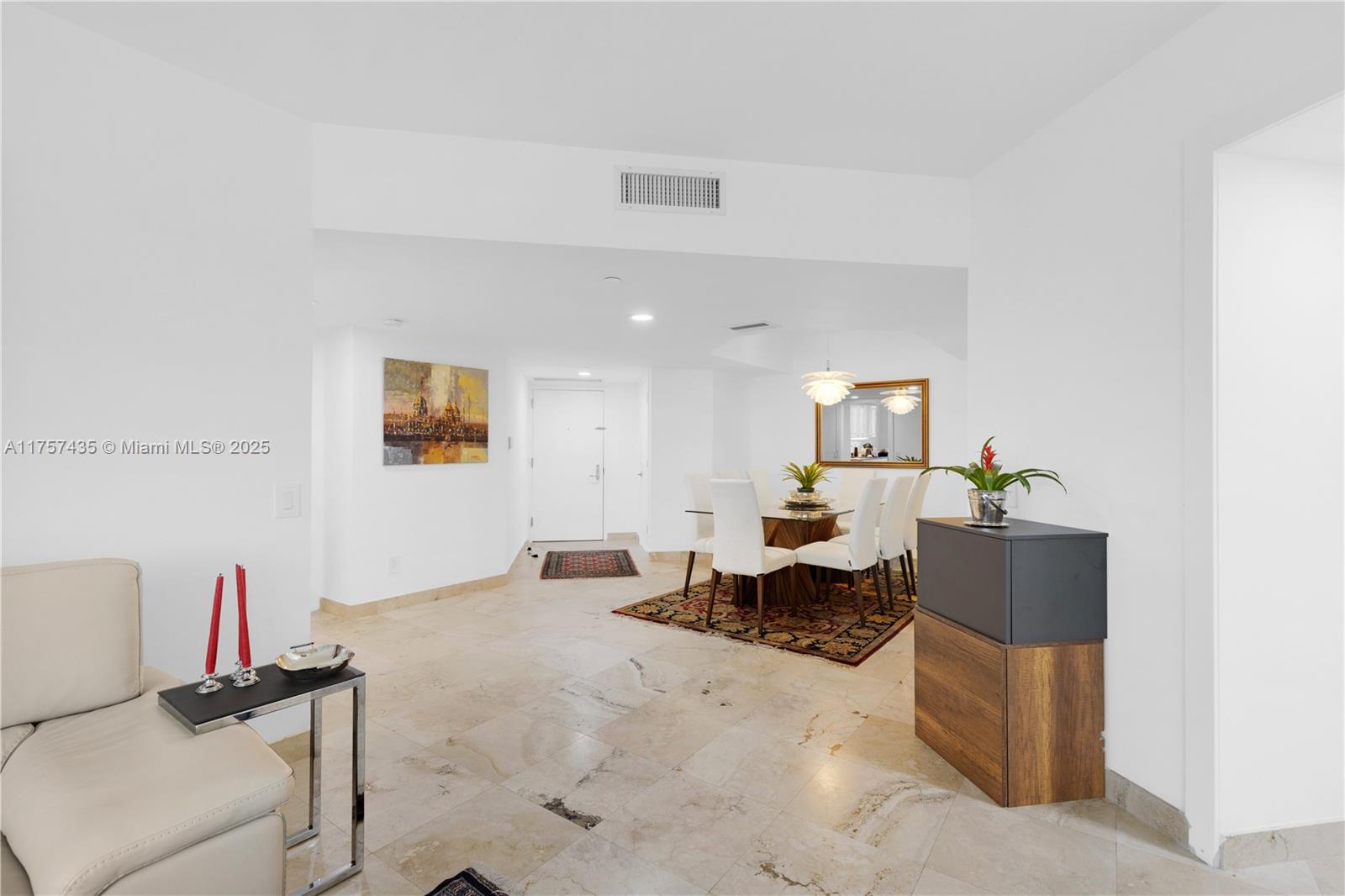 21055 Yacht Club Dr 902 Property Photo 5