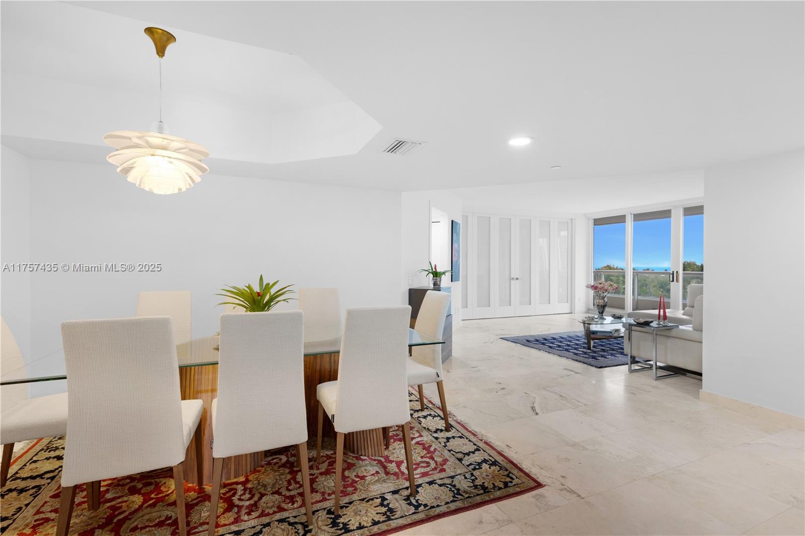 21055 Yacht Club Dr 902 Property Photo 7