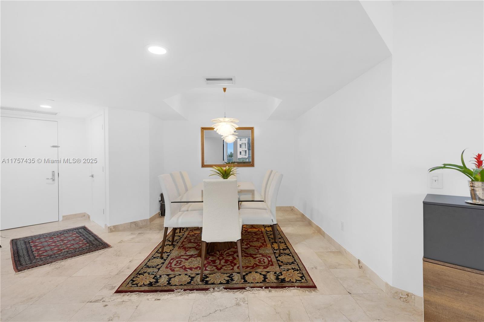 21055 Yacht Club Dr 902 Property Photo 12