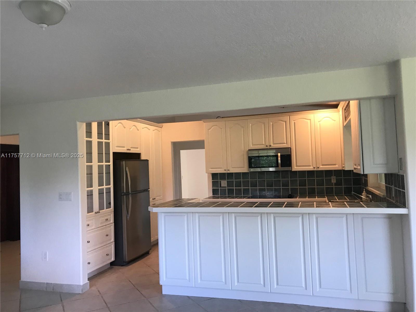 22171 Sw 274th St Property Photo 2