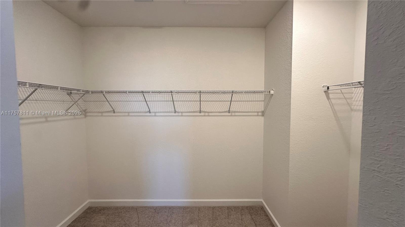 2760 Se 23 Ave 2760 Property Photo 17