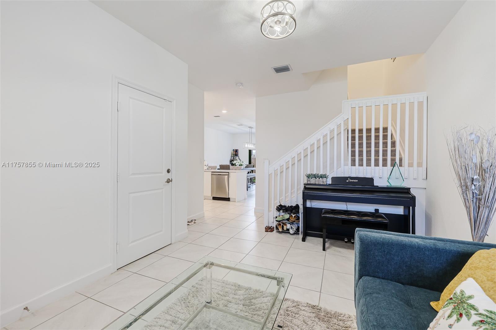 12816 Sw 235th Ter 12816 Property Photo 6