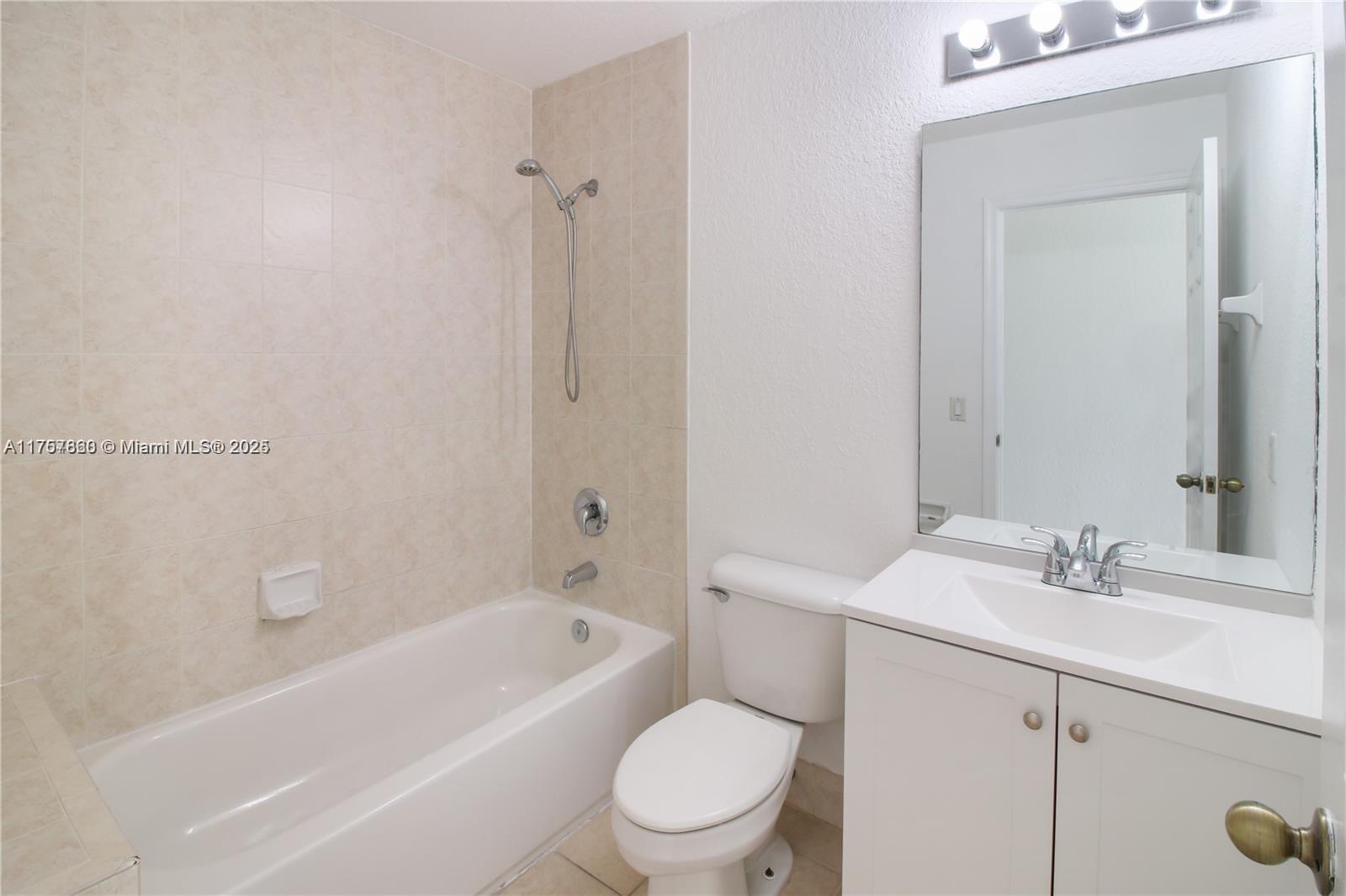 1517 Se 24th Ct 239 Property Photo 19