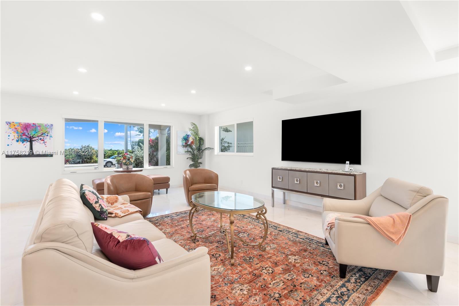 1807 N Fort Lauderdale Beach Blvd Property Photo 10