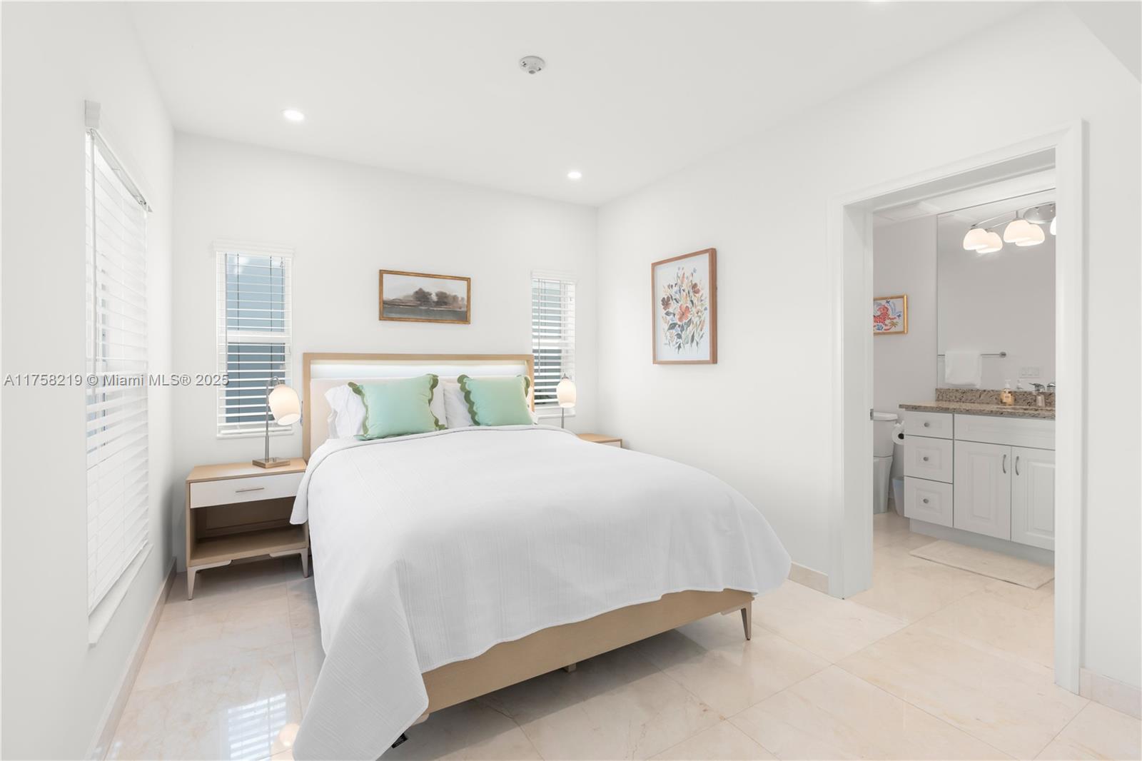 1807 N Fort Lauderdale Beach Blvd Property Photo 19