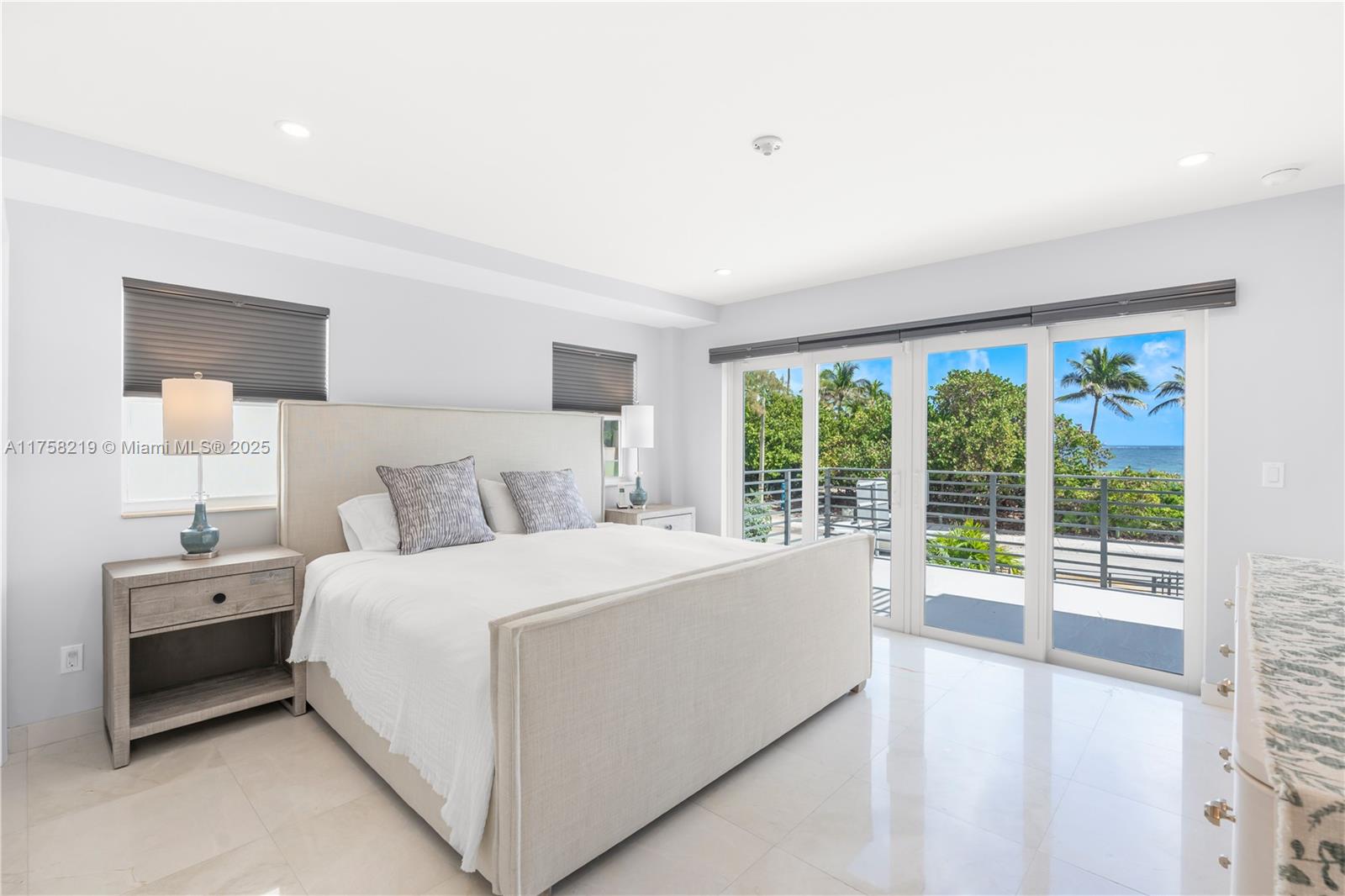 1807 N Fort Lauderdale Beach Blvd Property Photo 28