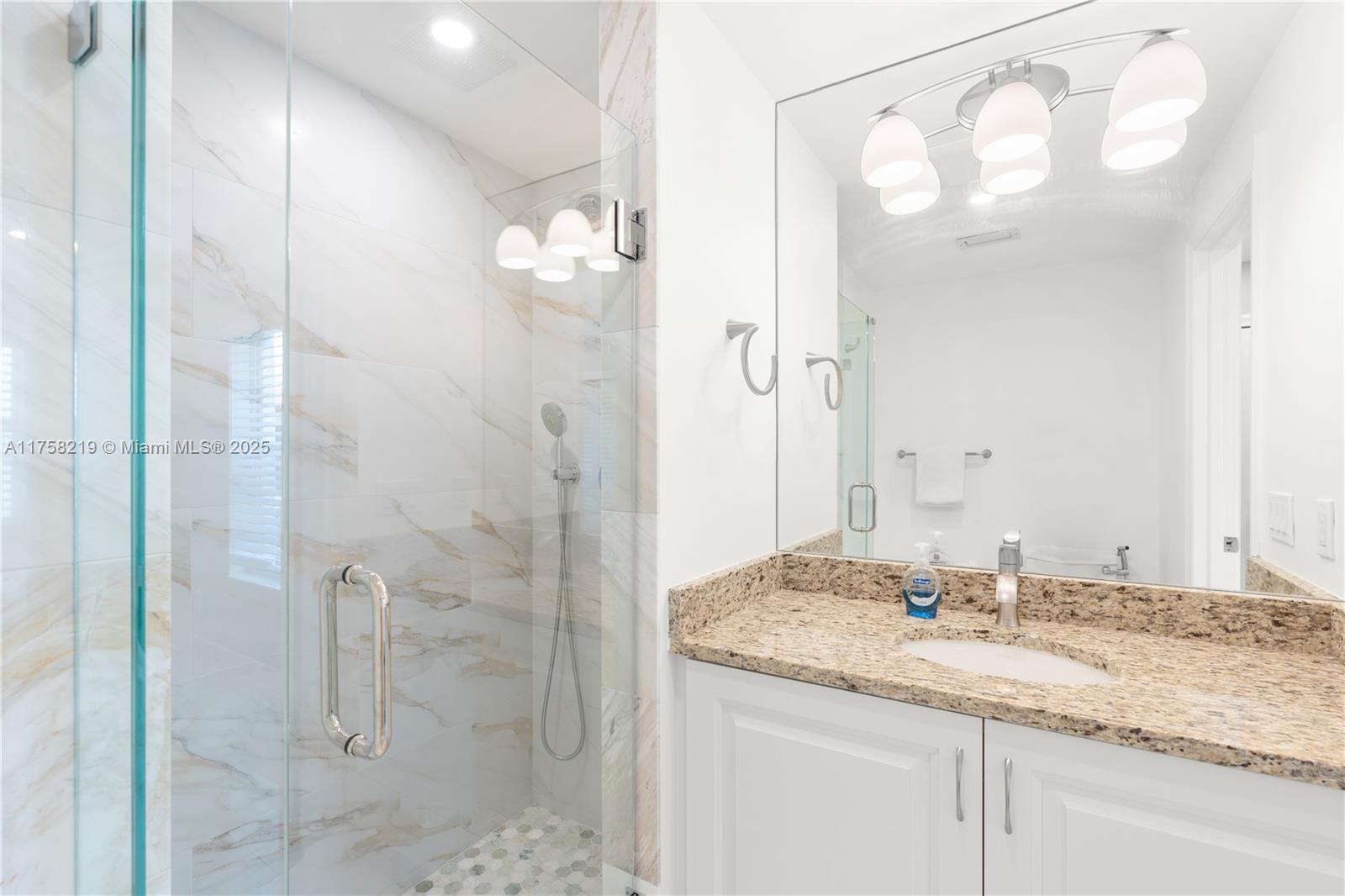 1807 N Fort Lauderdale Beach Blvd Property Photo 36