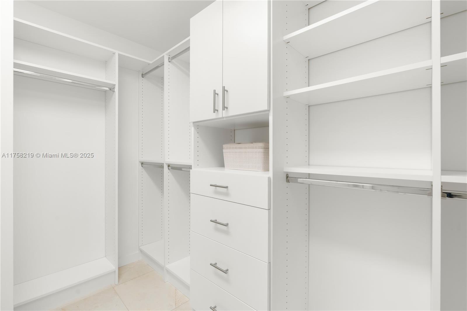 1807 N Fort Lauderdale Beach Blvd Property Photo 44