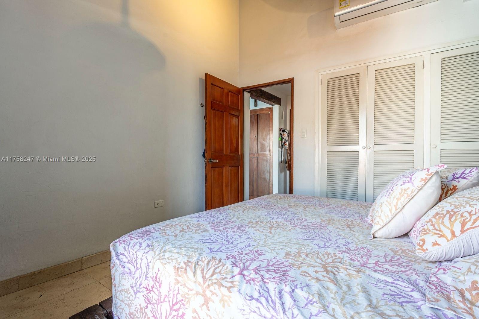 37-31 Calle De Los 7 Infantes 303 Property Photo 9