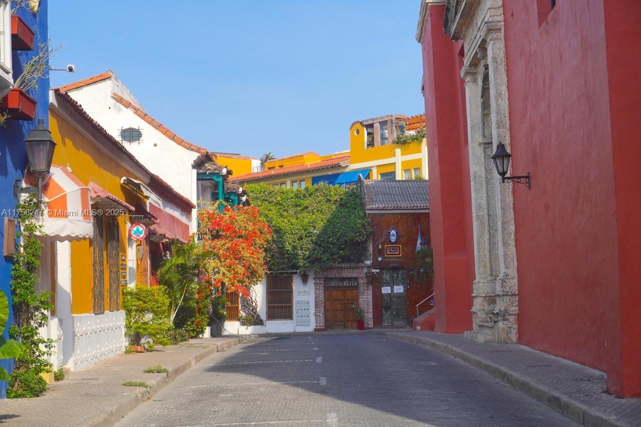 37-31 Calle De Los 7 Infantes 303 Property Photo 25