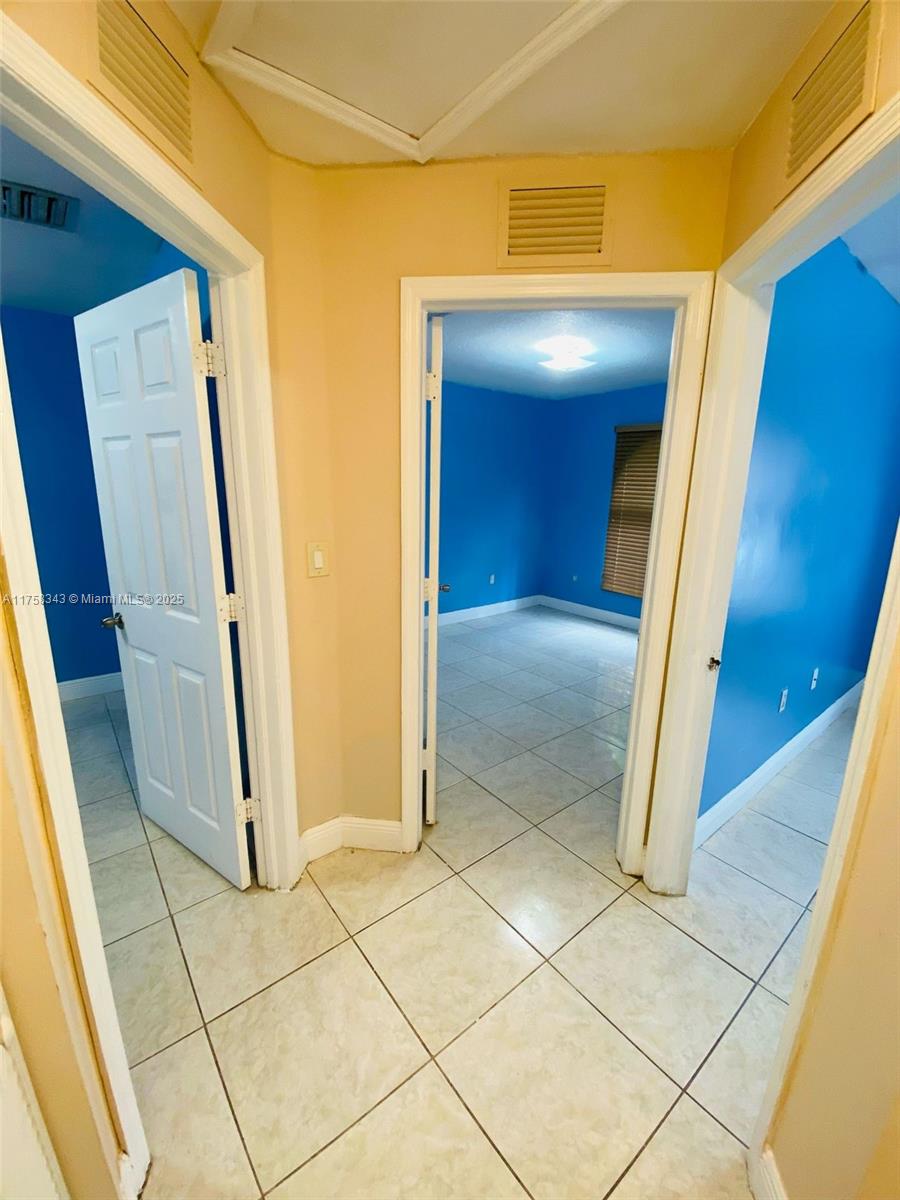 25356 Sw 135th Ct Property Photo 6