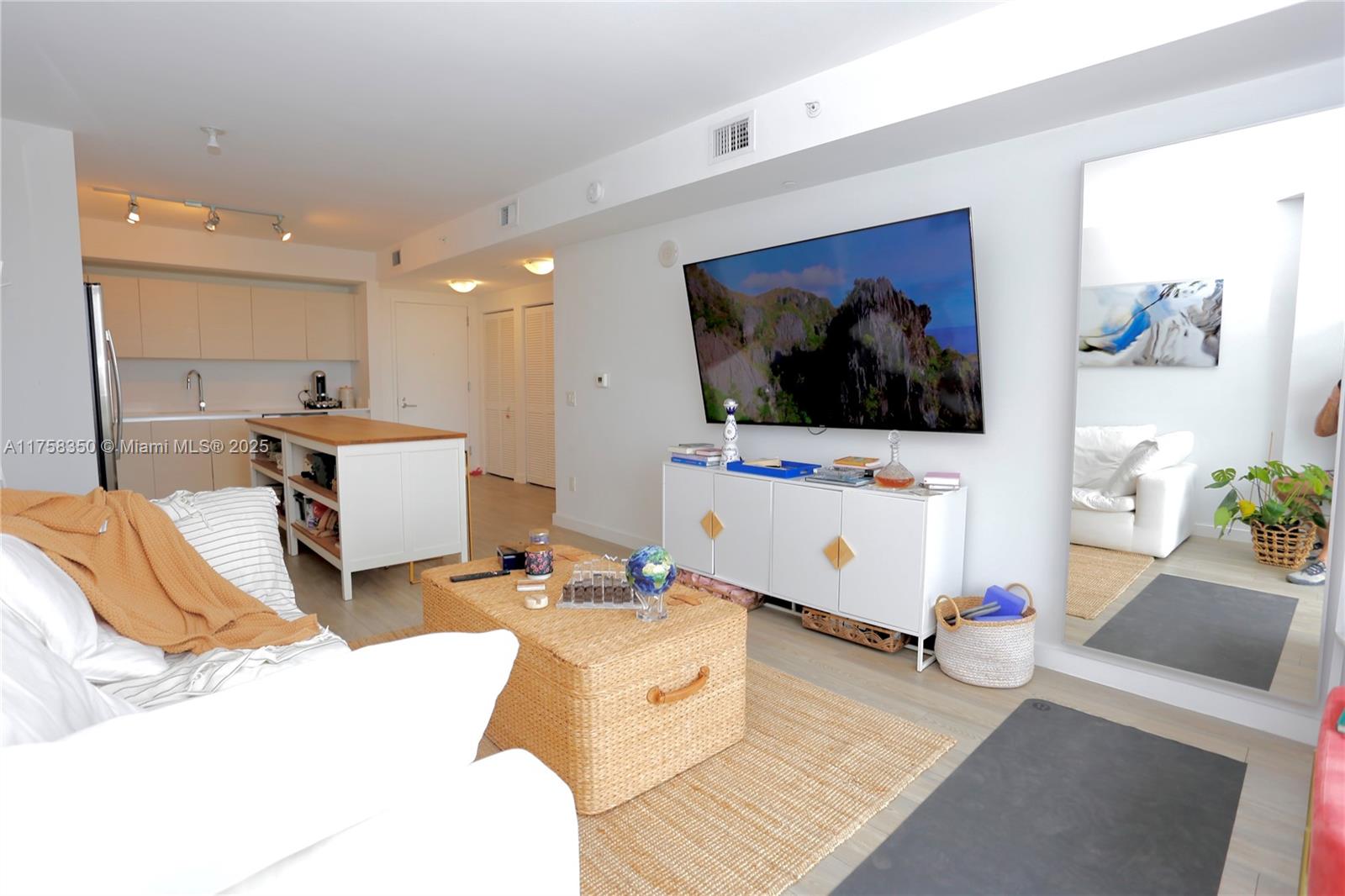 4250 Biscayne Blvd 1512 Property Photo 1