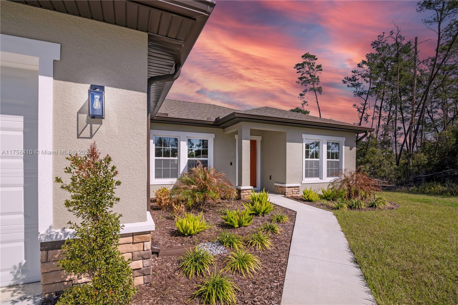 524 Marion Oaks Blvd Property Photo