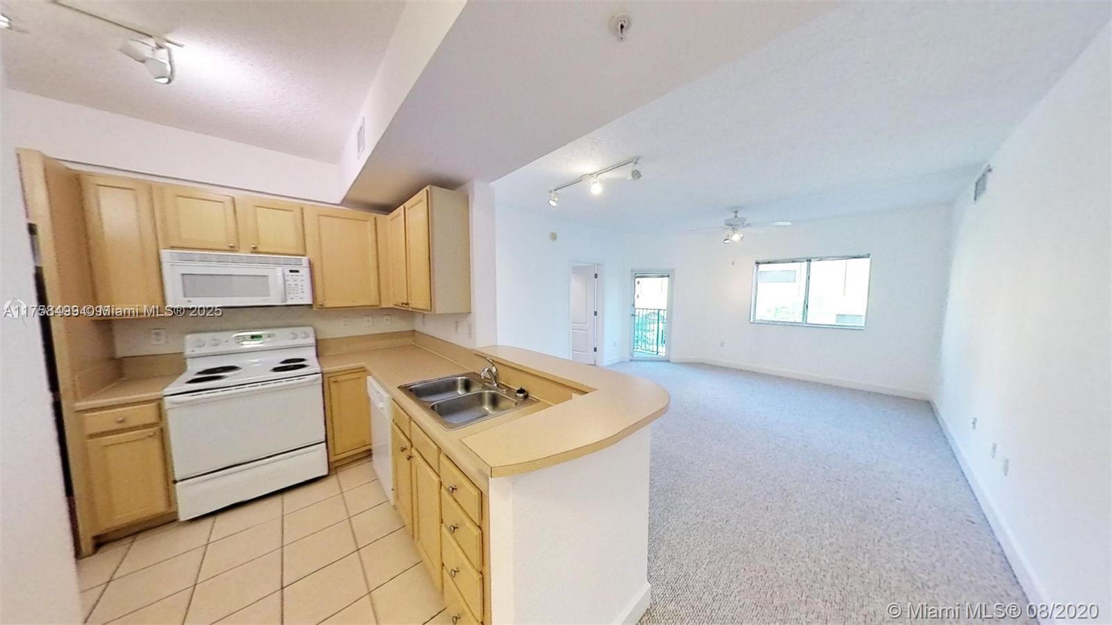 6001 Sw 70th St 217 Property Photo