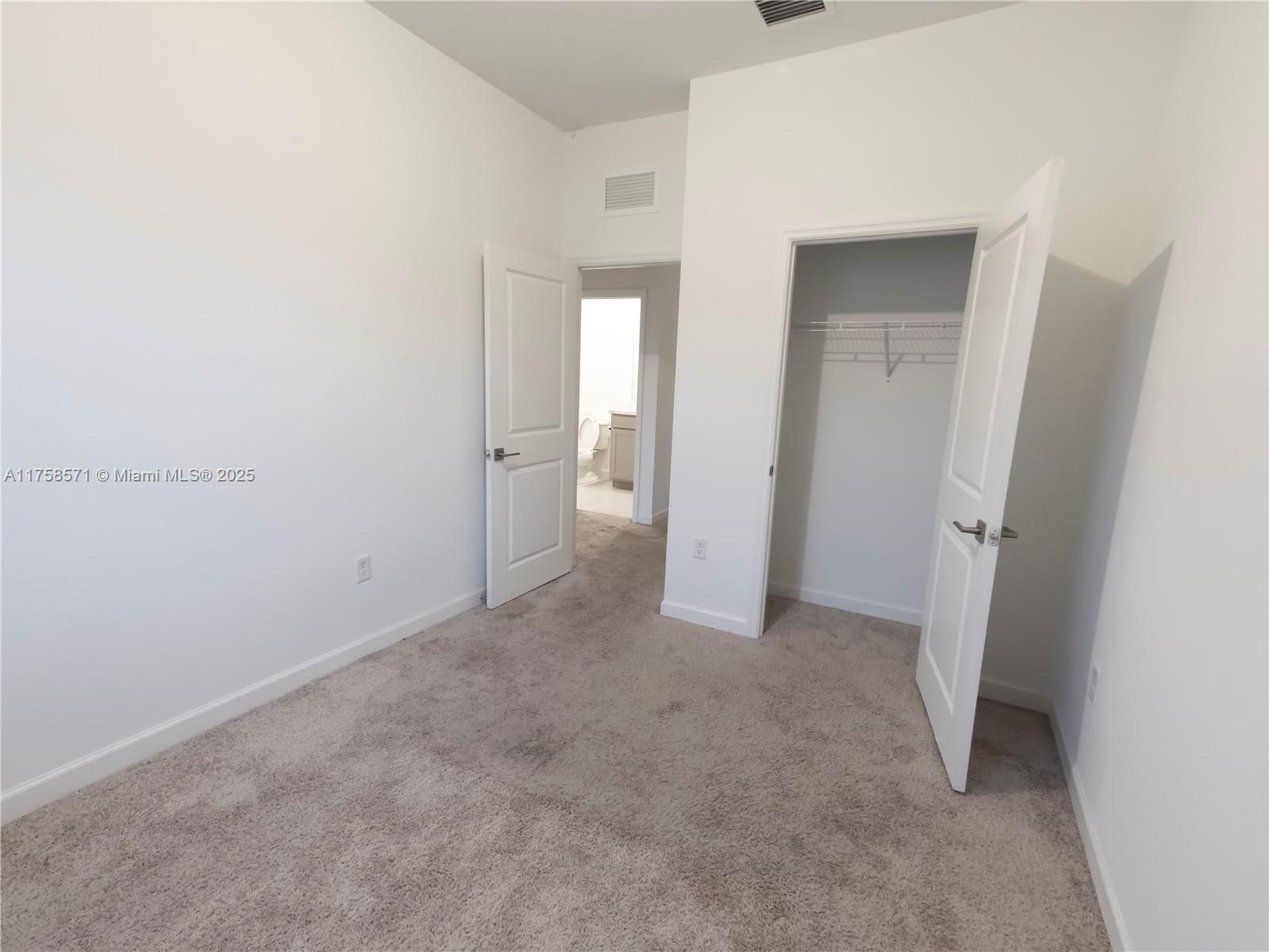 1140 Sw 7th Ct Property Photo 19