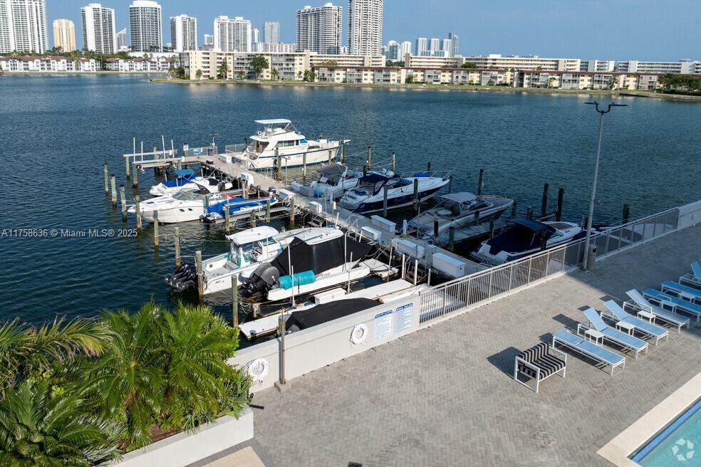 18051 Biscayne Blvd 203 Property Photo 1
