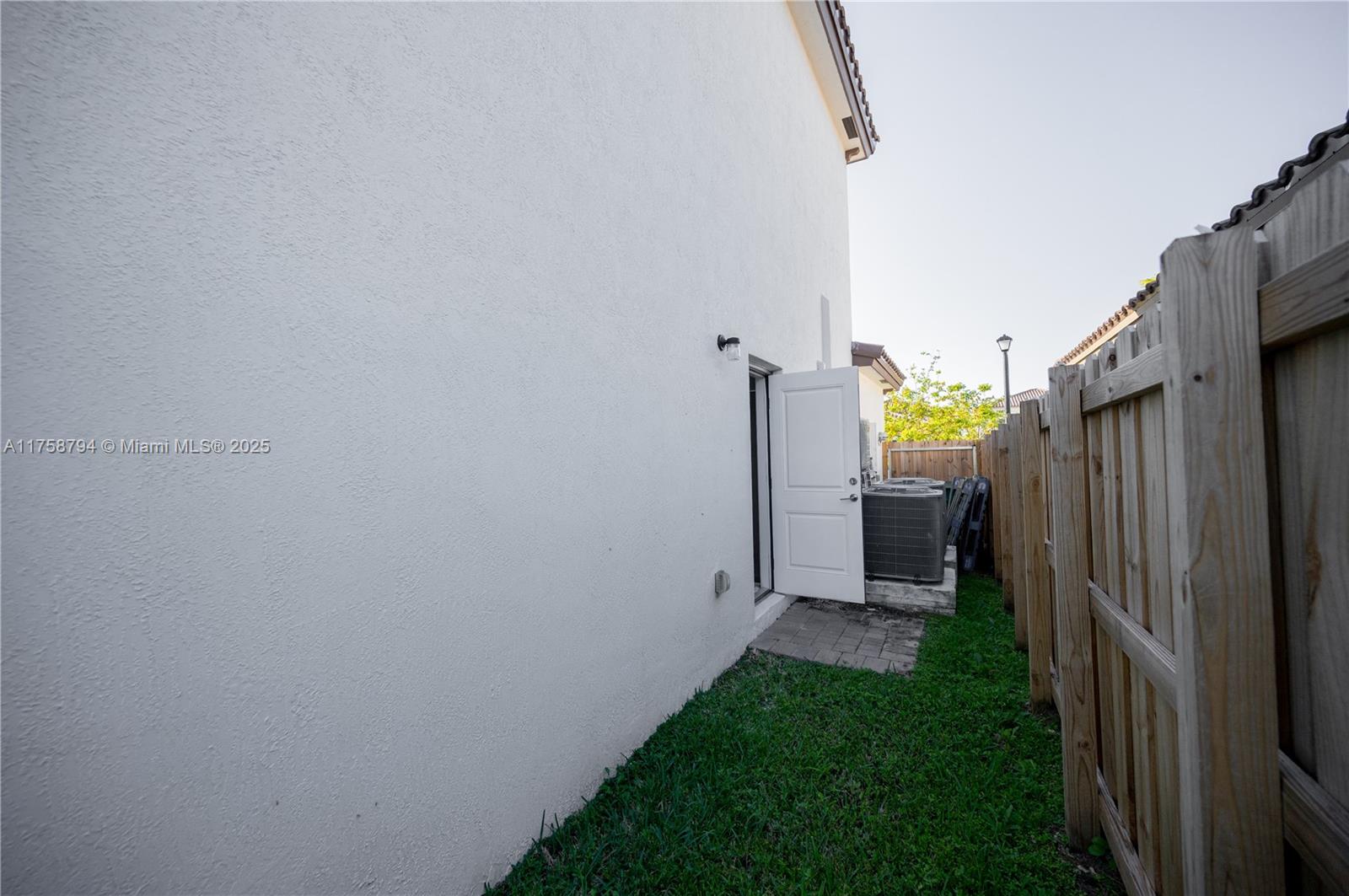 11859 Sw 241st St Property Photo 29