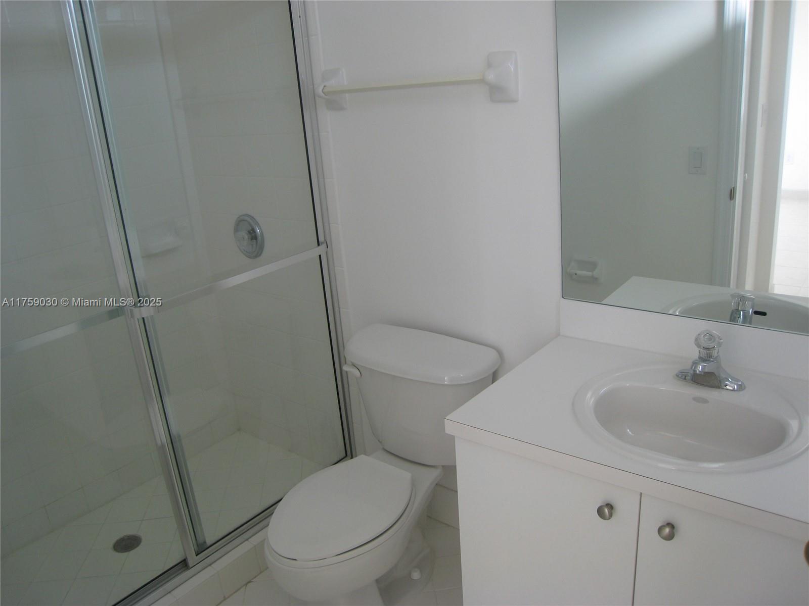 3370 Ne 13 Dr 109 Property Photo 13