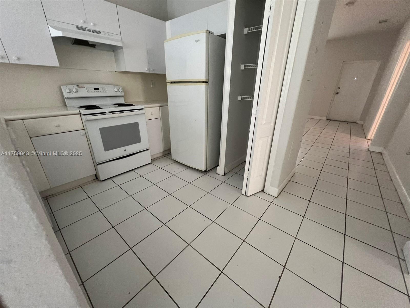 2650 Se 16th Ter 101 Property Photo 14