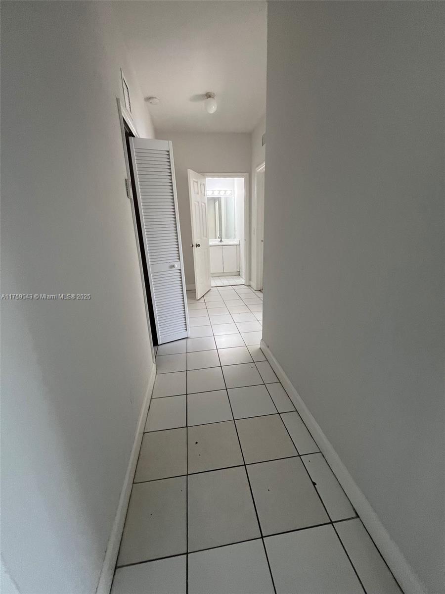 2650 Se 16th Ter 101 Property Photo 21