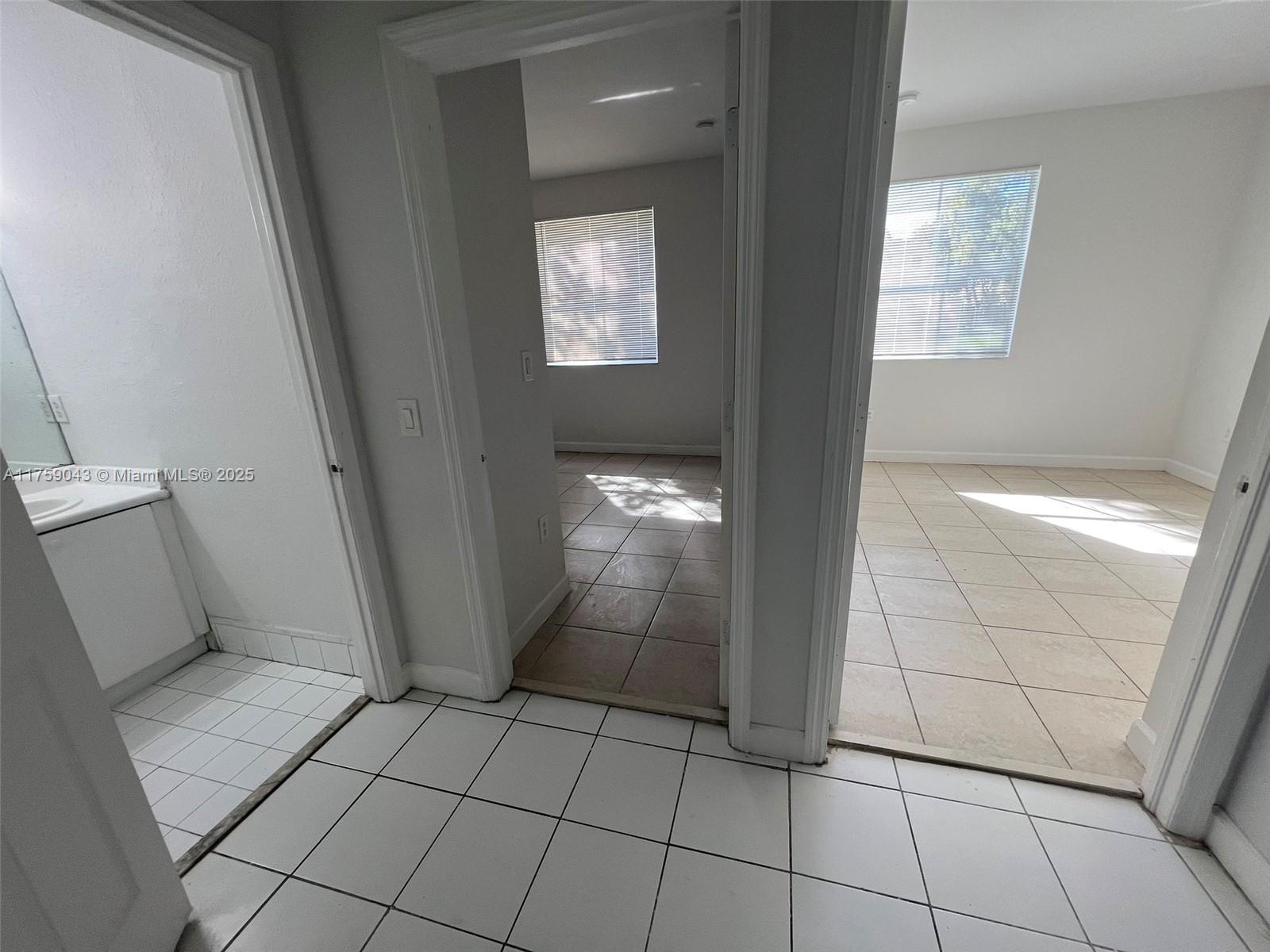 2650 Se 16th Ter 101 Property Photo 32