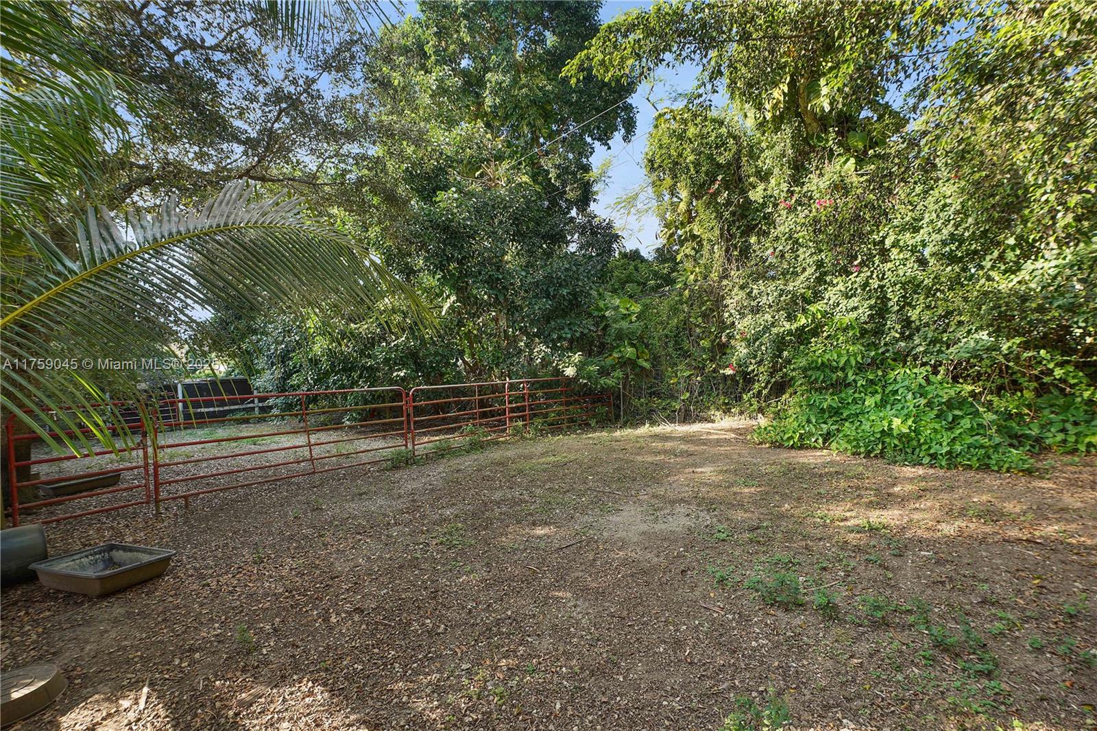 16625 Sw 236th St Property Photo 36