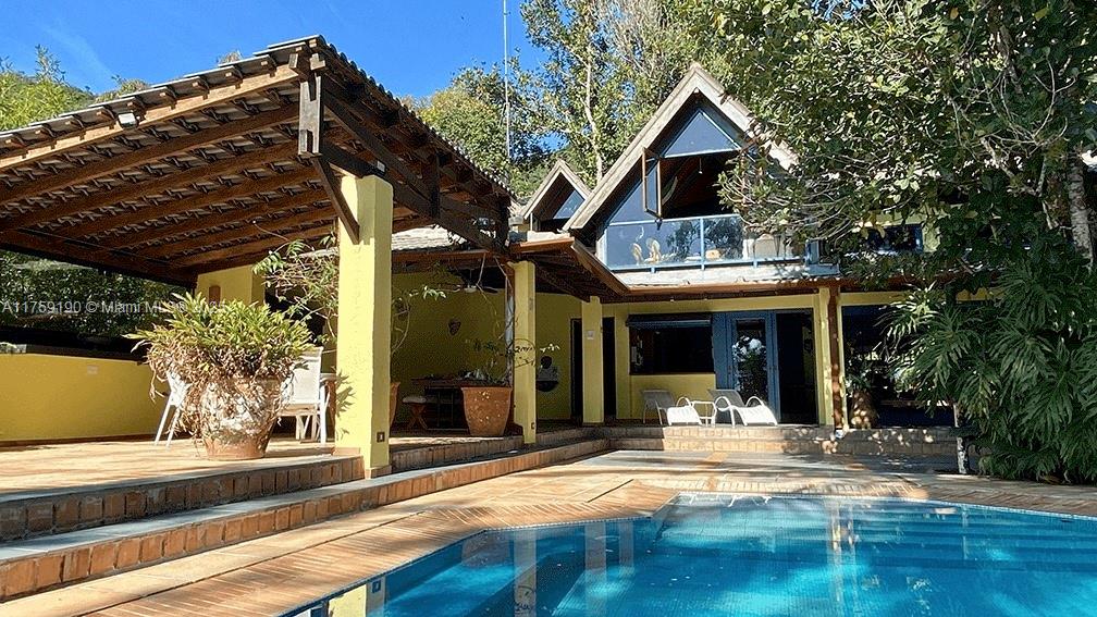 Ubatuba Real Estate Listings Main Image
