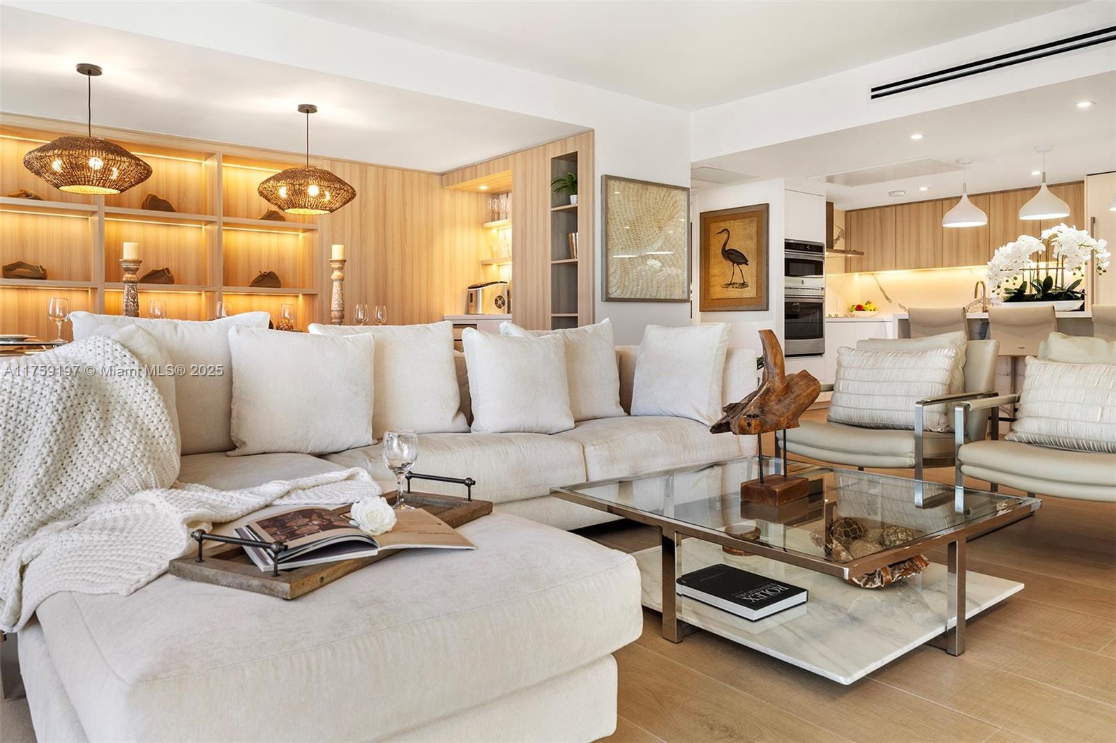 A11759197 Property Photo 6