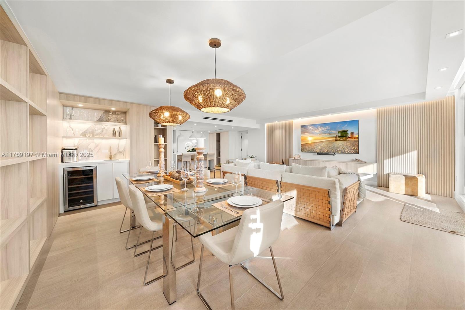 A11759197 Property Photo 10