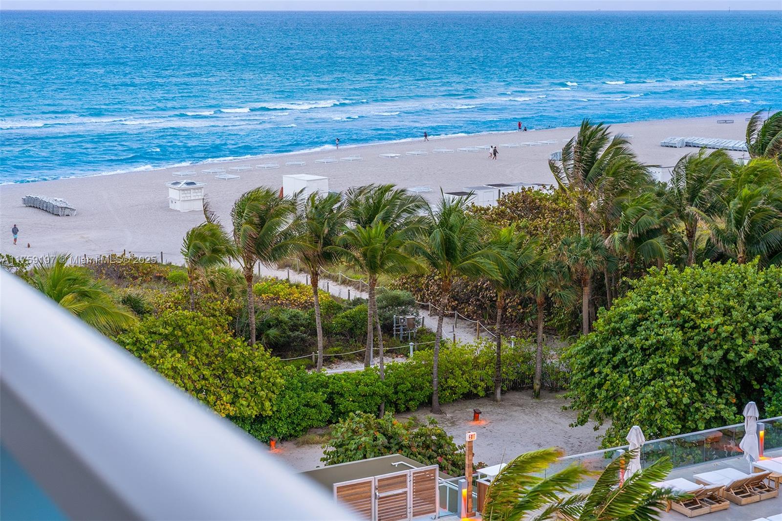 A11759197 Property Photo 45