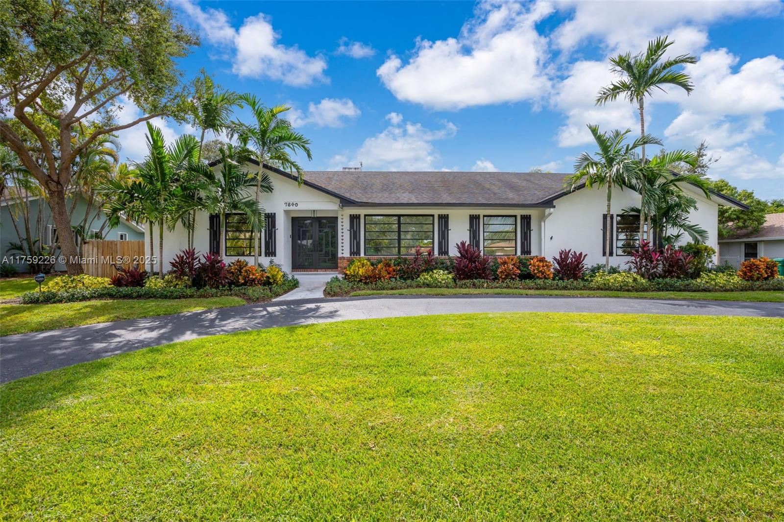 7840 Sw 180th Street Property Photo