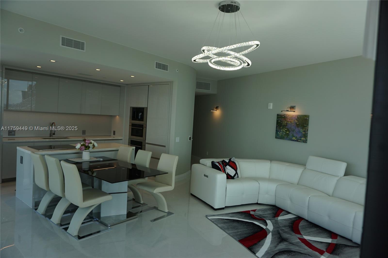 18975 Se Collins Ave 3405 Property Photo 12