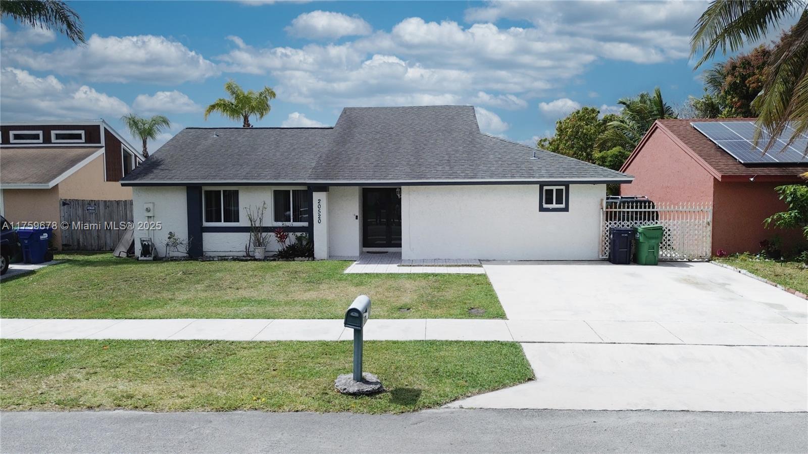 20520 Sw 124th Pl Property Photo 1